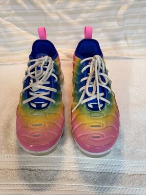 Nike Vapormax Plus Sneaker Cotton Candy Rainbow Sz 8 FJ4550-606